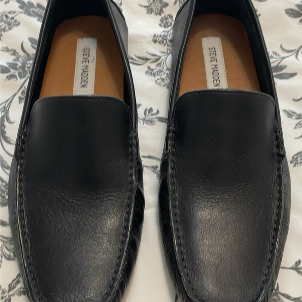 Steve Madden black leather men’s shoes - Picture 2 of 4